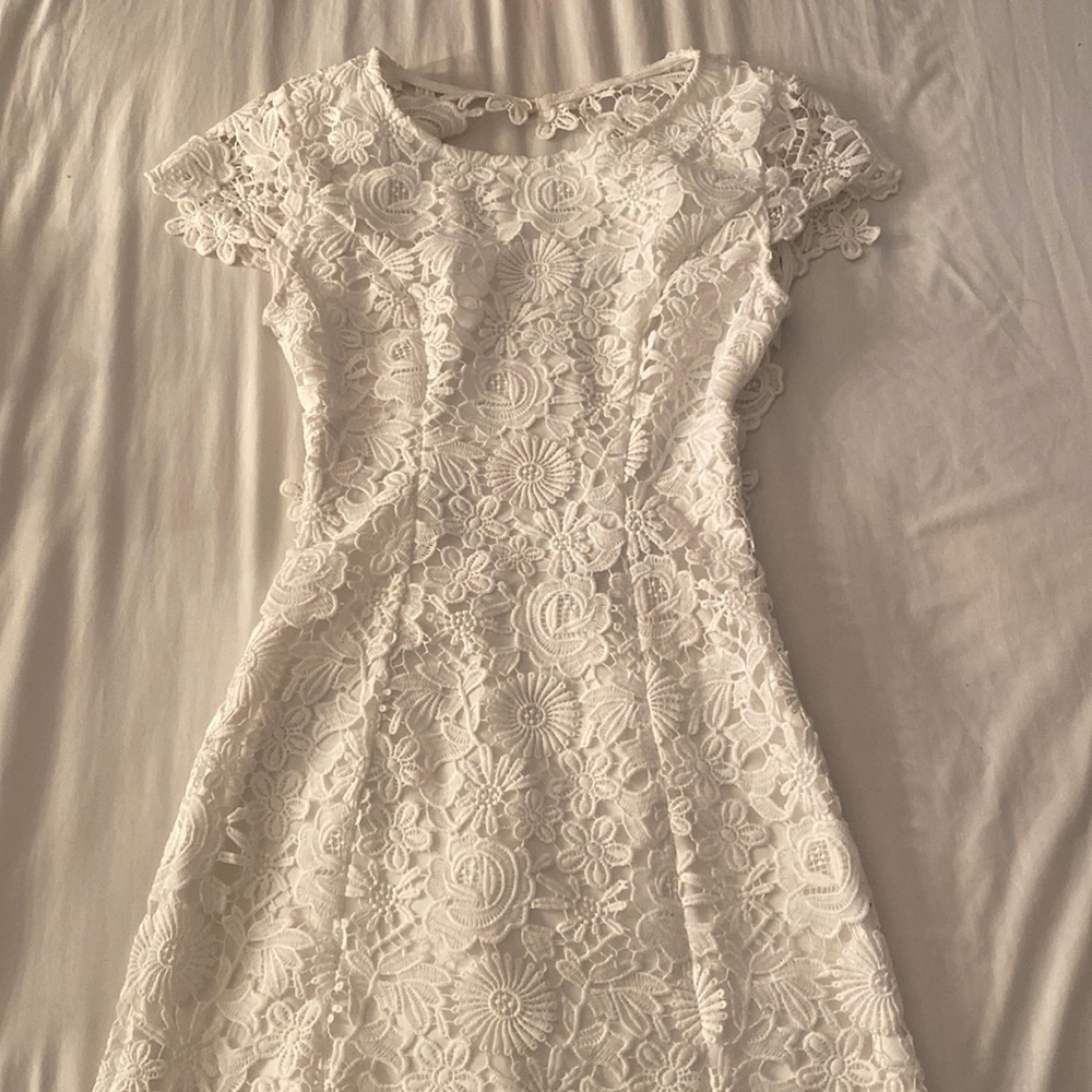 Beautiful white dress backless